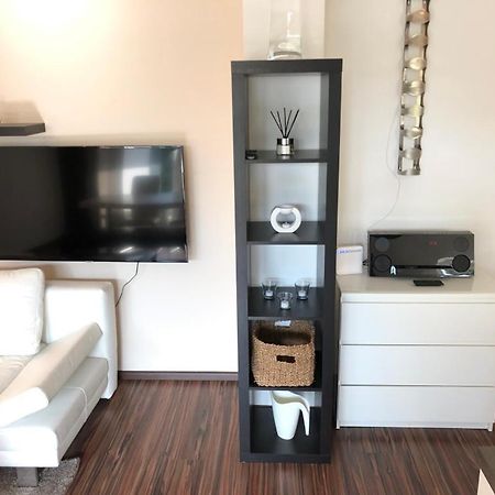 25H Garden Apartment Plus Private Beach นอยซีเดิลอัมเซ ภายนอก รูปภาพ