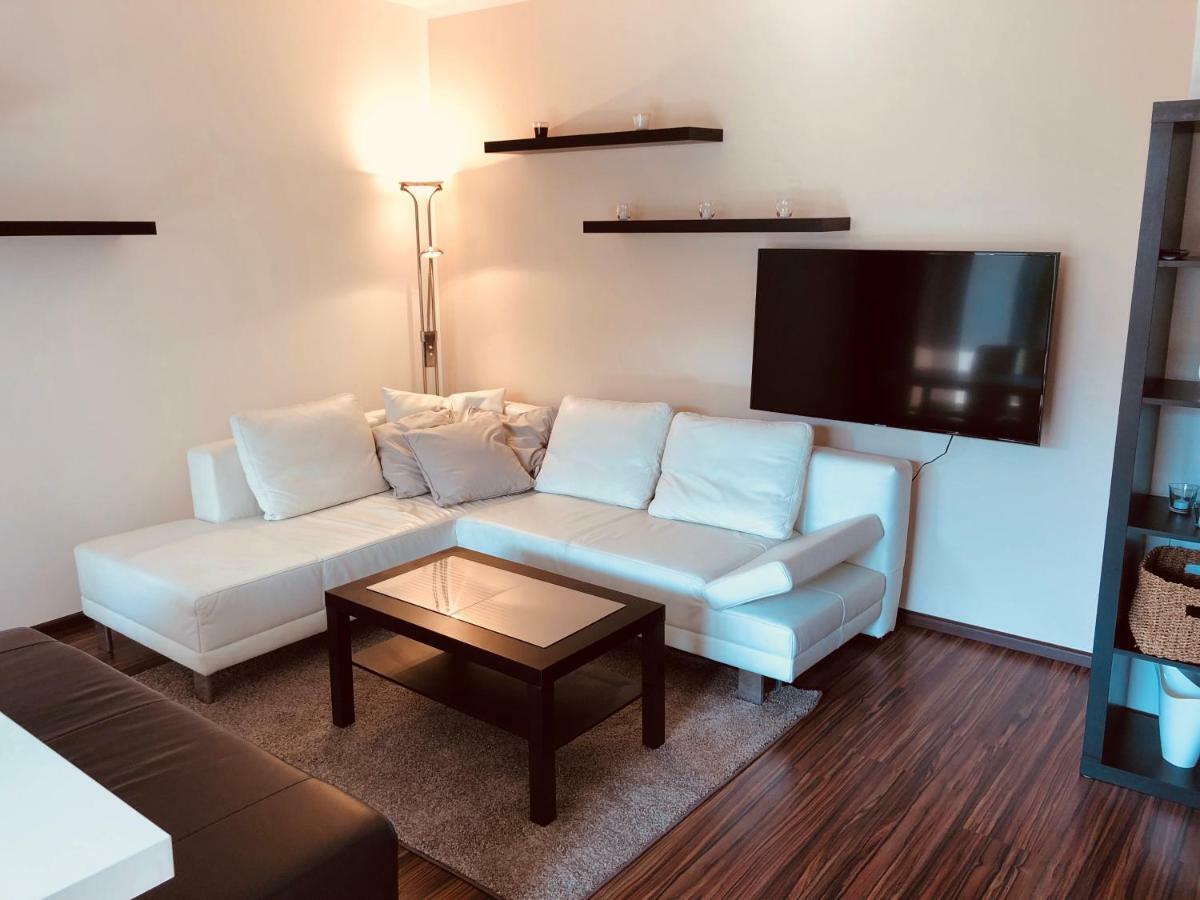 25H Garden Apartment Plus Private Beach นอยซีเดิลอัมเซ ภายนอก รูปภาพ